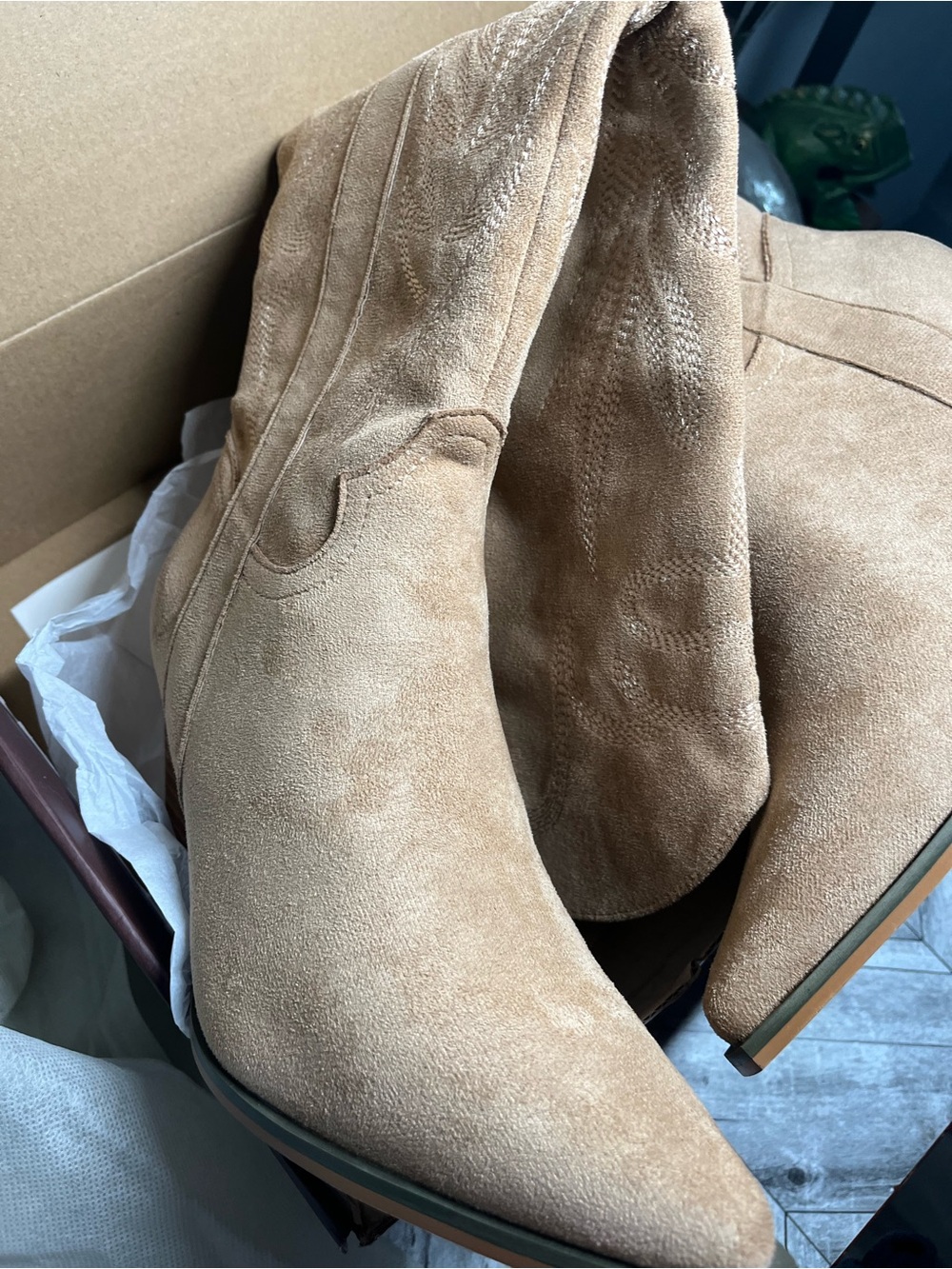 Over-the-Knee Beige Suede Western Boots - Picture 7 of 14